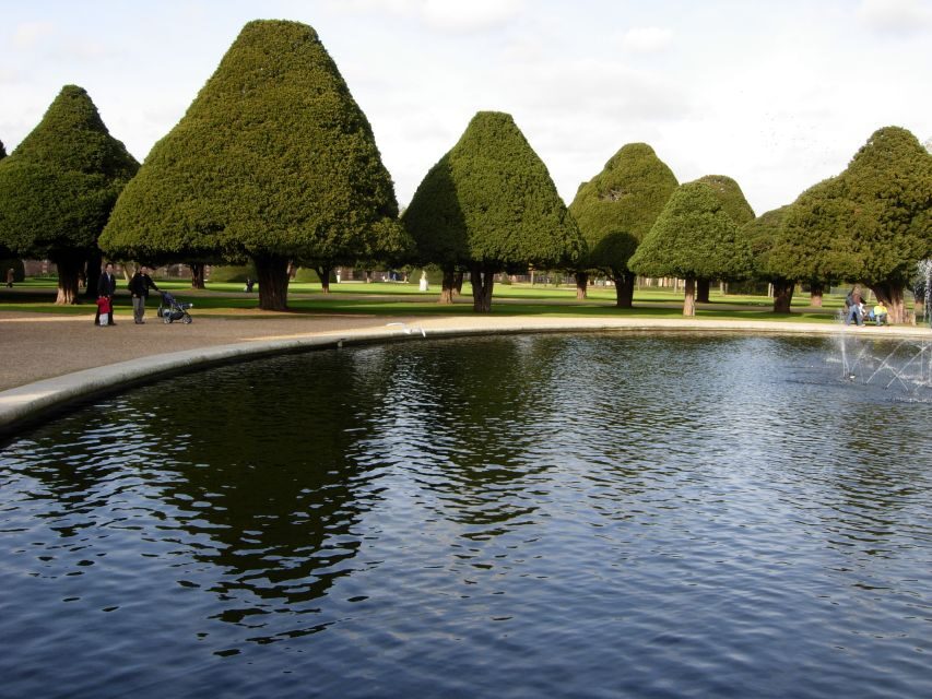 London Half-Day Private Chauffeur Driven Tour - FAQs