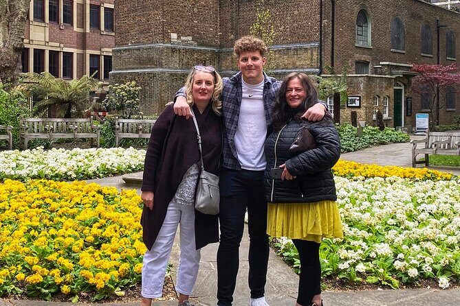 London Hidden Gardens Taxi Tour - Exploring the London Hidden Gardens Taxi Tour in Detail