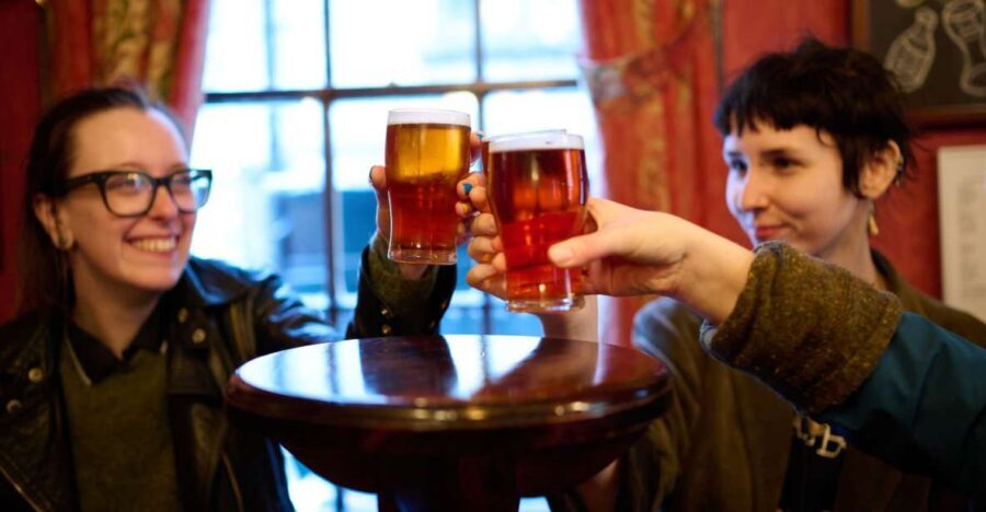 London: Historic Pubs, British Ales & Classic Dishes - What’s Included and What’s Not