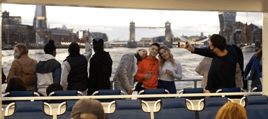 London: Hop-On Hop-Off 2-Day River Thames Sightseeing Pass