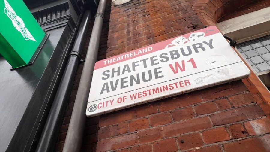 London: Iconic Theatres Walking Tour - What to Expect from Your Guided Experience