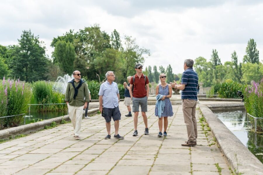 Kensington Palace afternoon tea guided walk