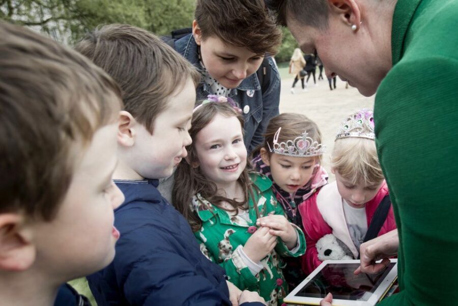 London: Kids Activity Tour in English or German - Why This Tour Offers Good Value