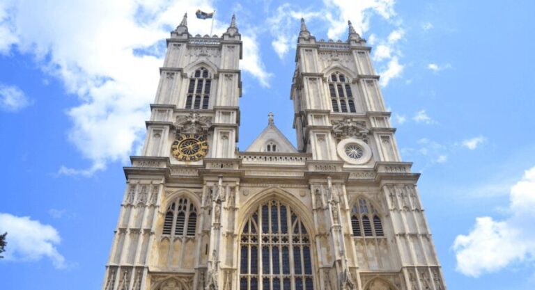 London: London Sightseeing Walking Tour with 30+ Sights - Final Thoughts: Who Will Love This Tour?
