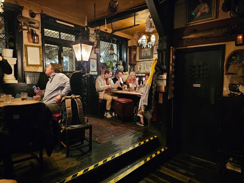 London: Pilgrims and Pirates Historical Pub Tour - The Value of This Tour