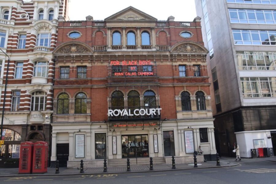 London: Private Beatles Taxi Tour - Transportation and Practicalities