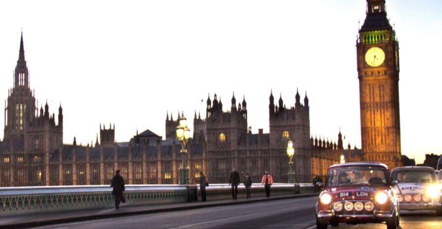 London: Private Panoramic 2-Hour Tour in a Classic Car - Practicalities and Comfort