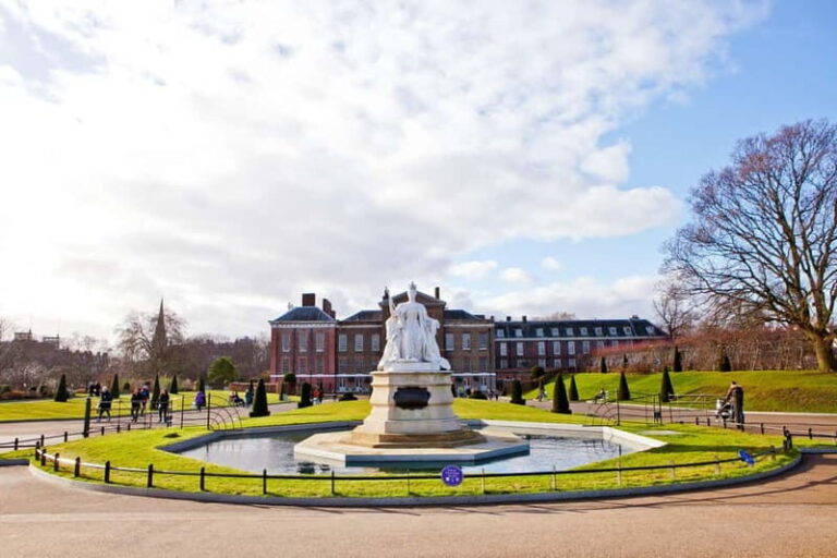 London: Private Panoramic Sightseeing Tour in a Black Taxi - Final Thoughts: Who Should Consider This Tour?