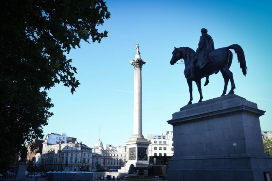 London Private: Try 8 English Foods & See 30+ London sights! - Practical Details and What to Expect