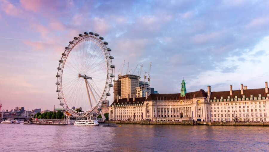 London: Private Walking Tour in Spanish - Authentic Experiences from Reviews