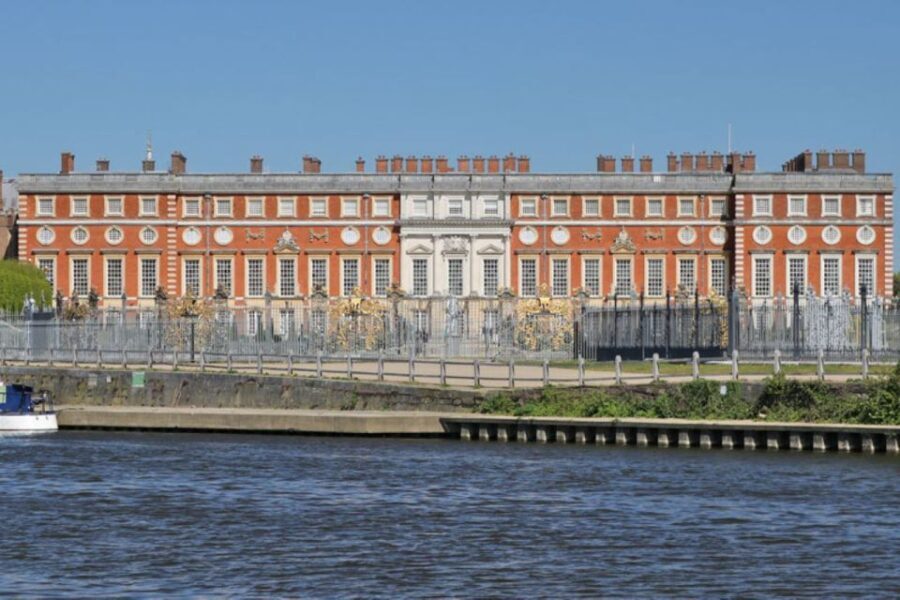 London: Richmond to Hampton Court River Thames Cruise - FAQ