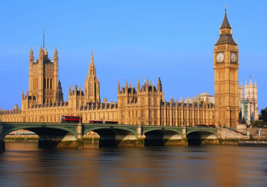 London: Royal London Tour - The Value of a Guided Royal Tour