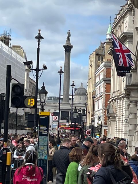 London; Royalty and Democracy - Who Should Take This Tour?