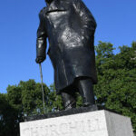 London Sightseeing Taxi Tour & Churchill War Rooms Entry - Exploring London from the Comfort of a Black Cab