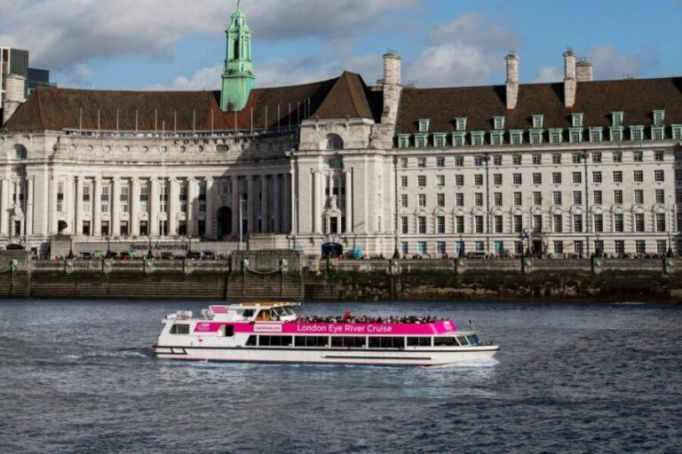 London: Thames River Cruise with Optional London Eye Ticket - The Experience: Comfort, Commentary, and Atmosphere