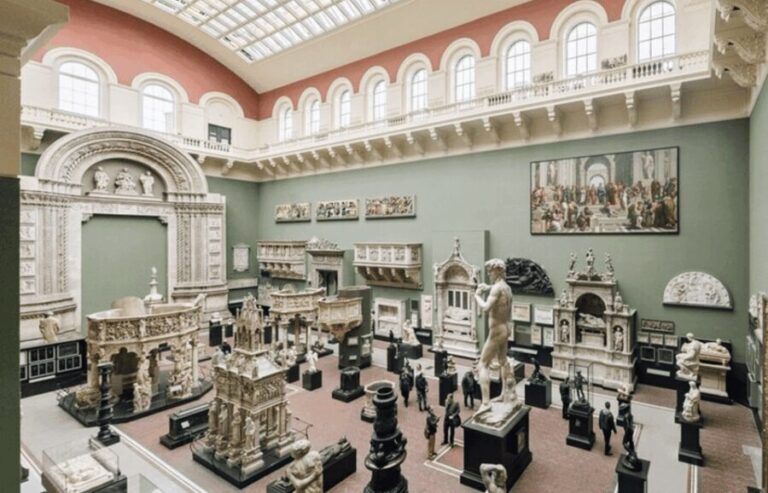 London: Victoria and Albert Private Tour with Expert Guide - What’s Included and What’s Not