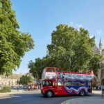 London Vintage Bus Tour: Live Comedy Sightseeing Show - A Deep Dive into the London Vintage Bus Tour: What You Can Expect