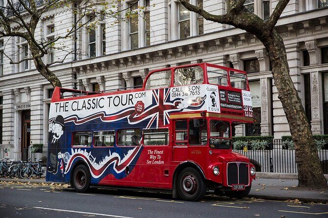 London Vintage Bus Tour: Live Comedy Sightseeing Show - Deep Dive into the Itinerary