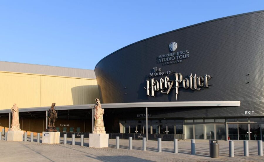London: Warner Bros. Studio Tour and Morning Train Ticket - An In-Depth Look at the Warner Bros. Studio Tour Experience