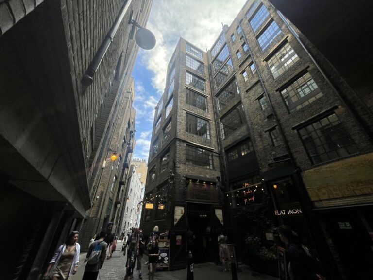 London: Witches and History Bankside Walking Tour - Why You Should Consider This Tour