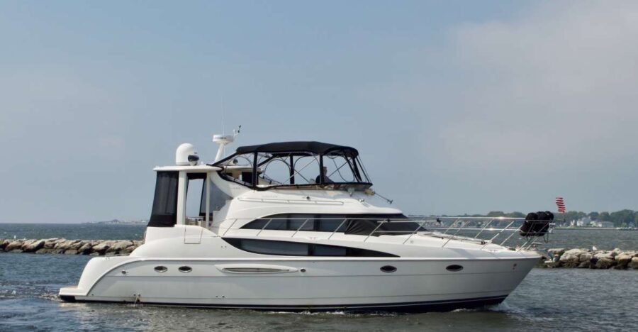 Long Island: Yacht Charters, Location: Port Jefferson Harbor - Who Should Consider This Yacht Charter?