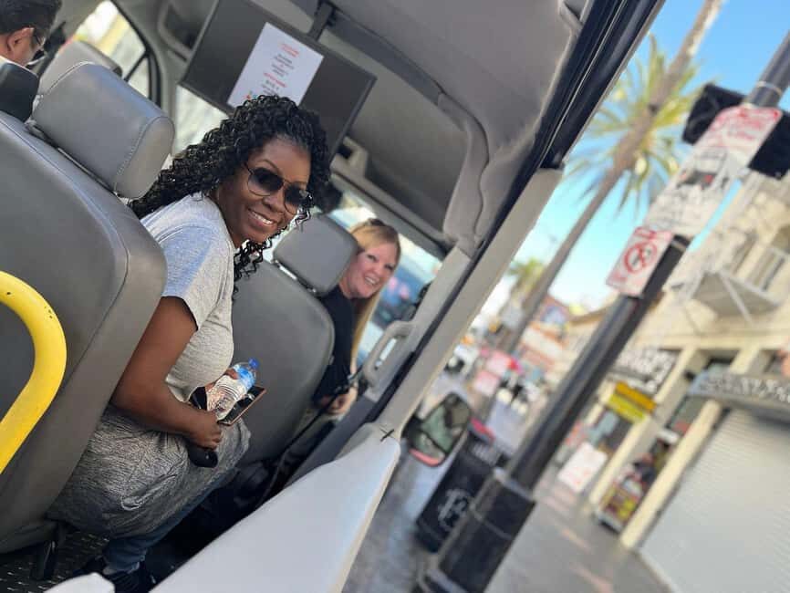 Los Angeles: Celebrity Homes and Movie Scenes Bus Tour - A Deep Dive into the Hollywood Highlights