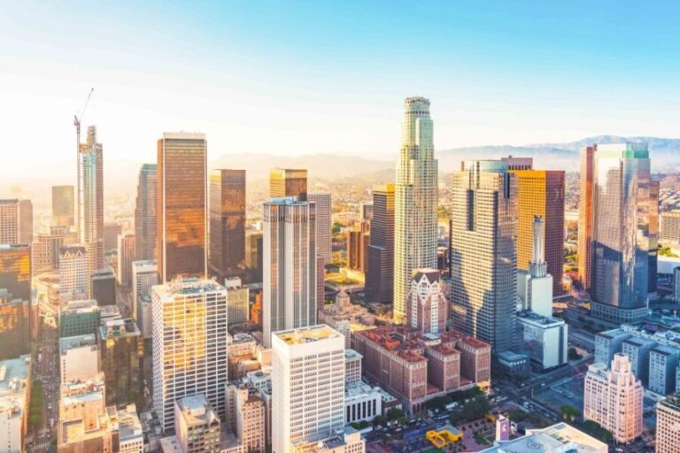 Los Angeles: Hollywood Flight Tour - An In-Depth Look at the Hollywood Flight Tour