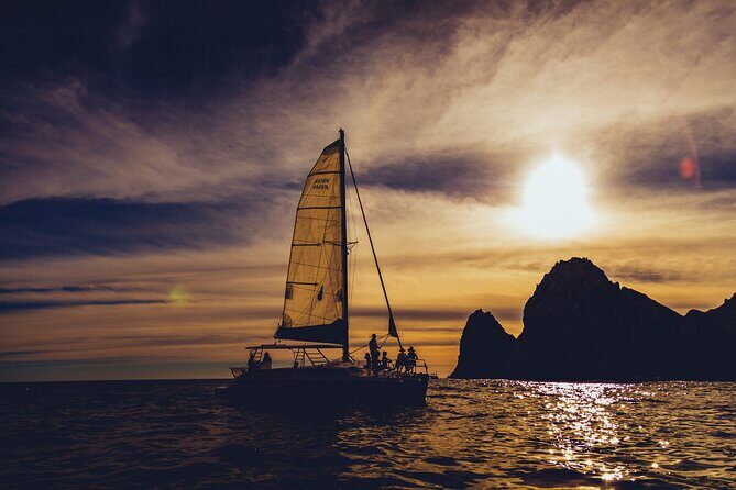 Los Cabos Luxury Sailing Sunset Tour - A Deep Dive into the Los Cabos Luxury Sailing Sunset Tour