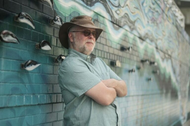 Louisville: Photoshoot Walking Tour with Pictures - The Sum Up