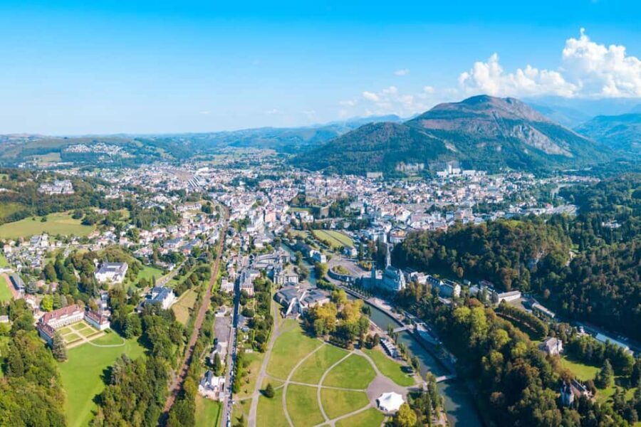 Lourdes: Express Walk with a Local in 60 minutes - Why This Tour Offers Value