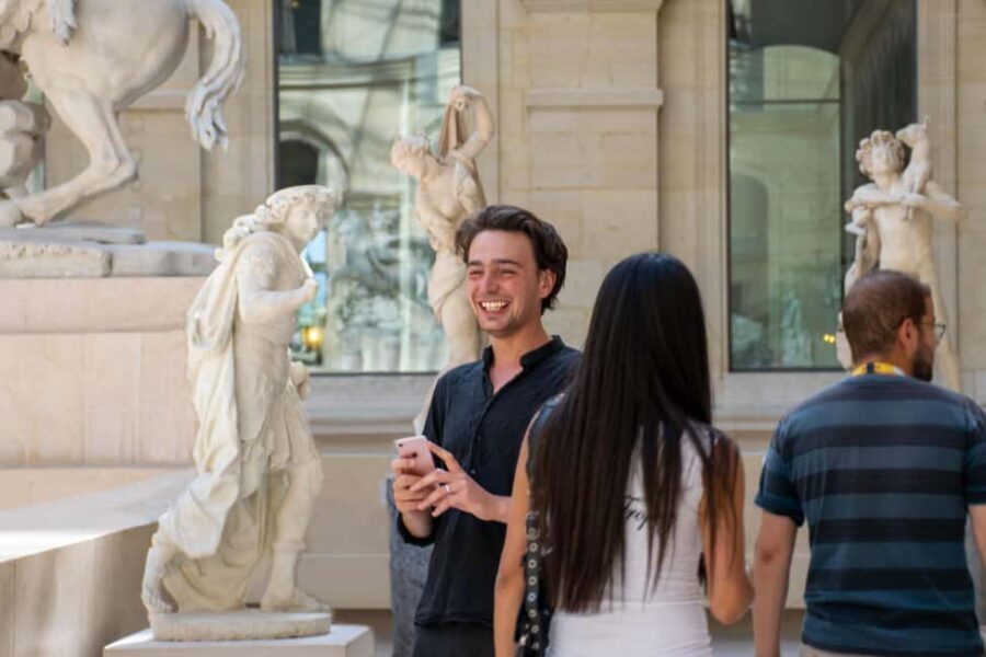 Louvre Exclusive Tour  Private Guide & Paris Hotel Pickup - In-Depth Look at the Louvre Exclusive Tour