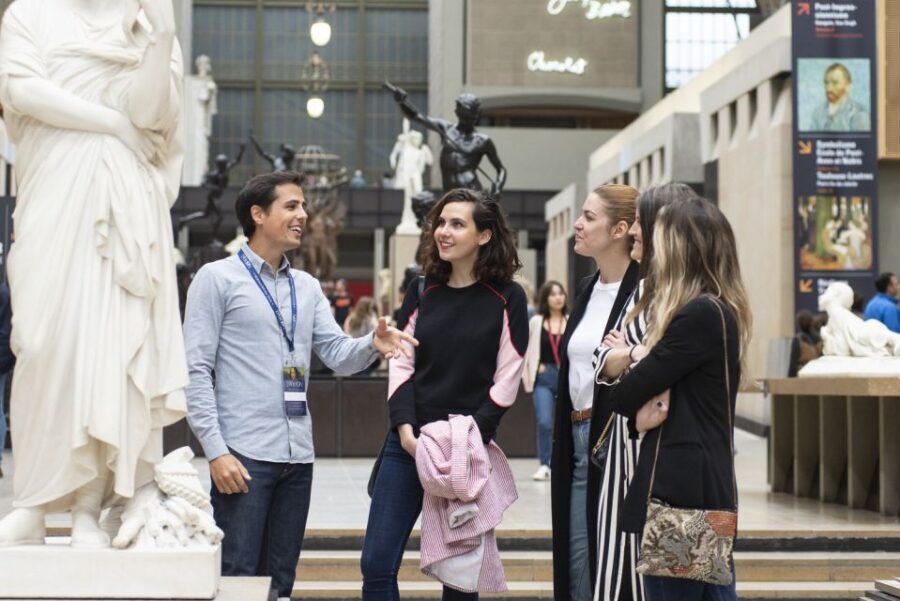 Louvre & Musée d'Orsay Guided Museum Tour Semi-Private 6ppl - What the Reviews Reveal