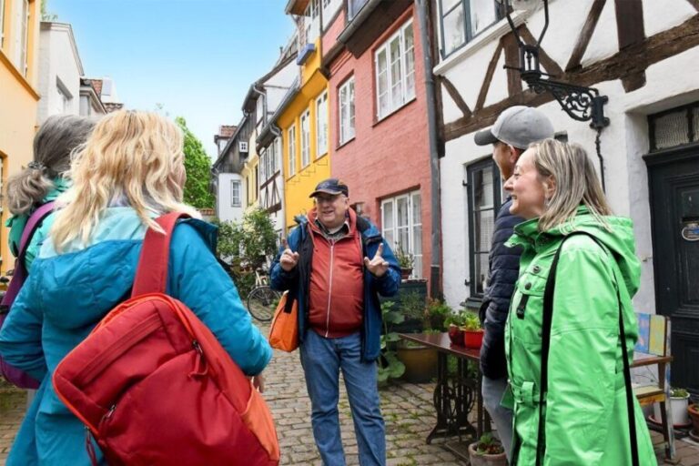 Lübeck: entertaining guided tour to old town highlights - FAQ