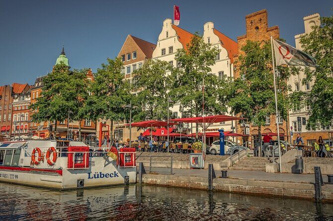 Lubeck Private Walking Tour With A Professional Guide - Who Should Consider This Tour?