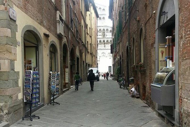 Lucca Highlights Private Walking Tour - FAQs
