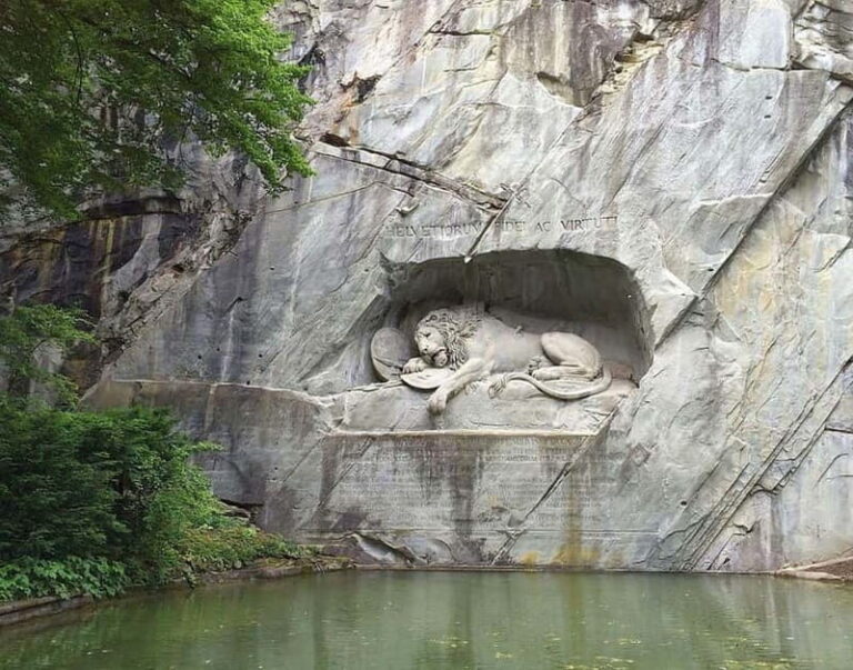 Lucerne: One-Hour Classic City Walk with Hotel Pickup - Who Will Love This Tour?