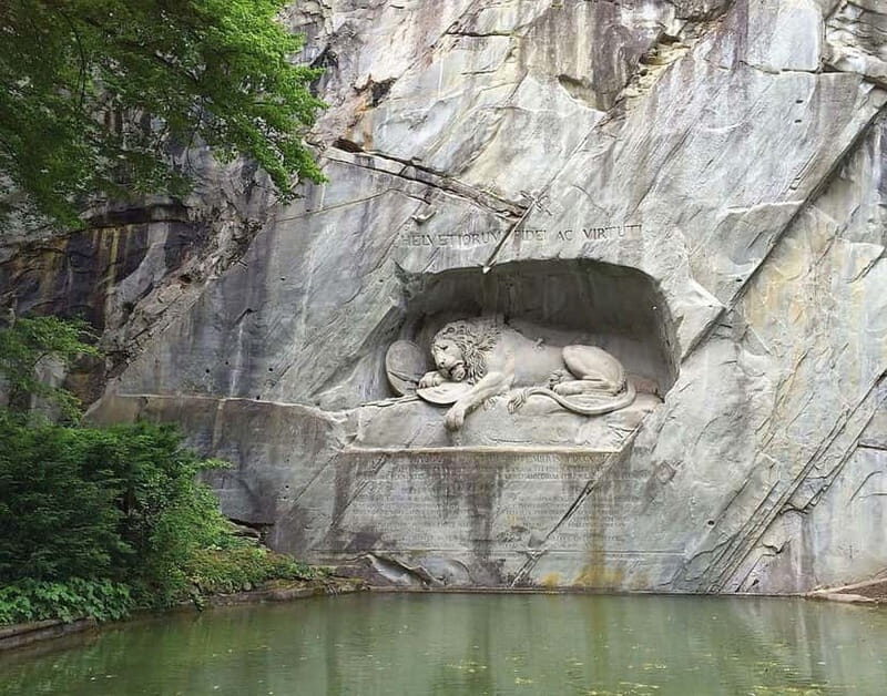 Lucerne: One-Hour Classic City Walk with Hotel Pickup - Who Will Love This Tour?