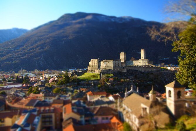 Lugano and Bellinzona private full-day tour - Key Points