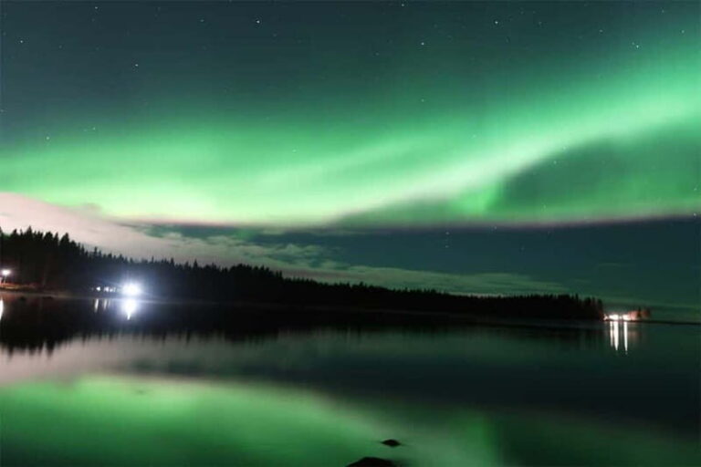 Luleå: Northern Lights Tour by Car with Guide - What the Tour Offers: A Deep Dive