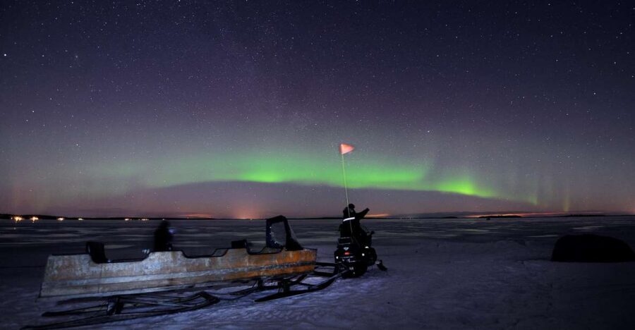 Luleå : Northern Lights Tour on a Snowmobile drawn Sled - A Detailed Look at the Experience