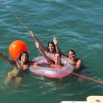 Lunch and swiming near a beach in Lisbon | 5h | 12P - Who Should Consider This Tour?