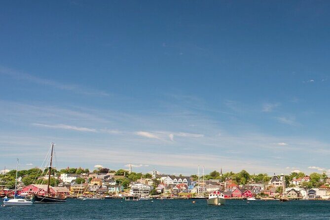 Lunenburg Tour - A Closer Look at the Lunenburg Tour