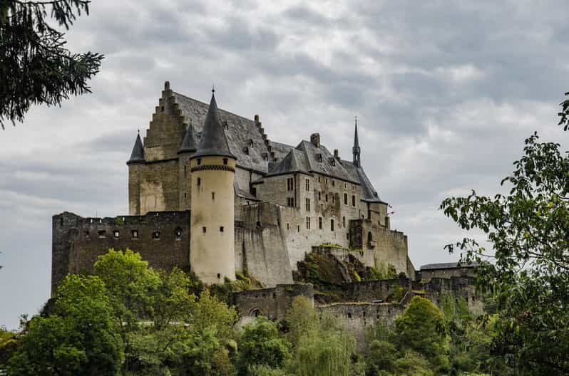 Luxembourg: Capture the most Photogenic Spots with a Local - A Closer Look at the Luxembourg Photo Tour