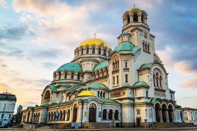 Luxury Day Trip to Boyana Church and Rila Monastery - What the Reviews Say