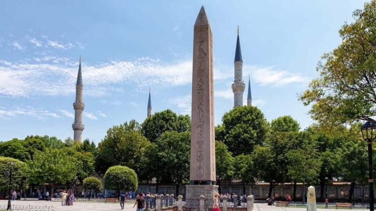 Luxury Istanbul Tours: Museum Entrances & Luxury Vehicle - Who Would Benefit Most from This Tour?