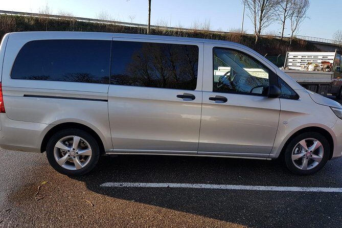 Luxury Minivan from Brussels airport to the city of Antwerp - A Closer Look at the Experience