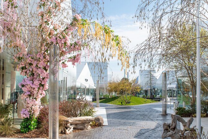 Luxury Outlet Shopping Day Trip from Geneva to Lyon - Who Is This Tour Best For?