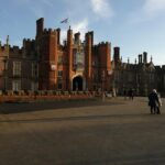 Luxury Private Day Hire London-London Stopover at Windsor & Hampton Court Palace - Moving to Hampton Court Palace