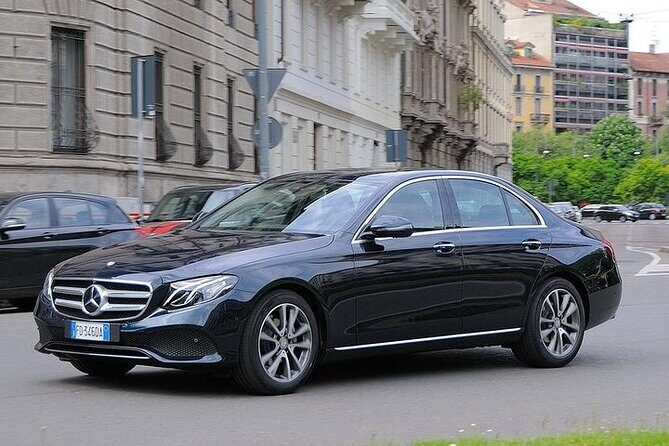Luxury Private Day Transfer from Milan to Linate Airport - FAQ