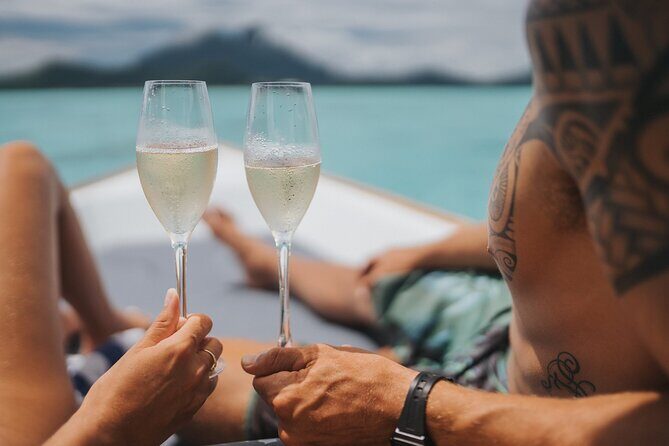 Luxury Private full day tour & Motu lunch in Bora-Bora - FAQ Section
